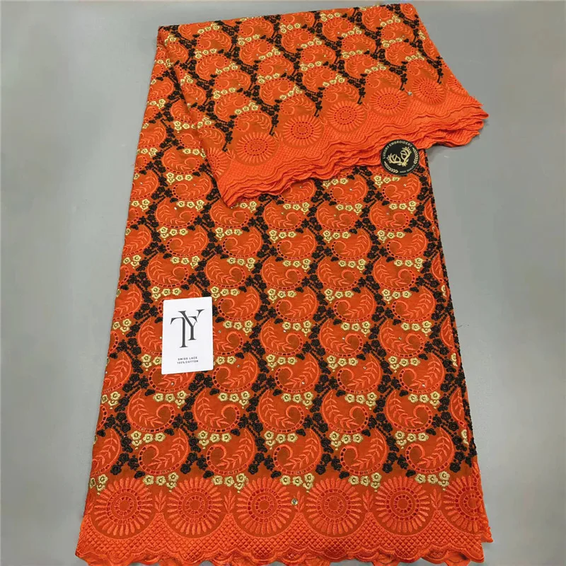 5 yard Swiss lace fabric heavy beaded With stones embroidery African 100% cotton Swiss voile lace popular Dubai style 7L072604
5 yard Swiss lace fabric heavy beaded With stones embroidery African 100% cotton Swiss voile lace popular Dubai style 7L072604