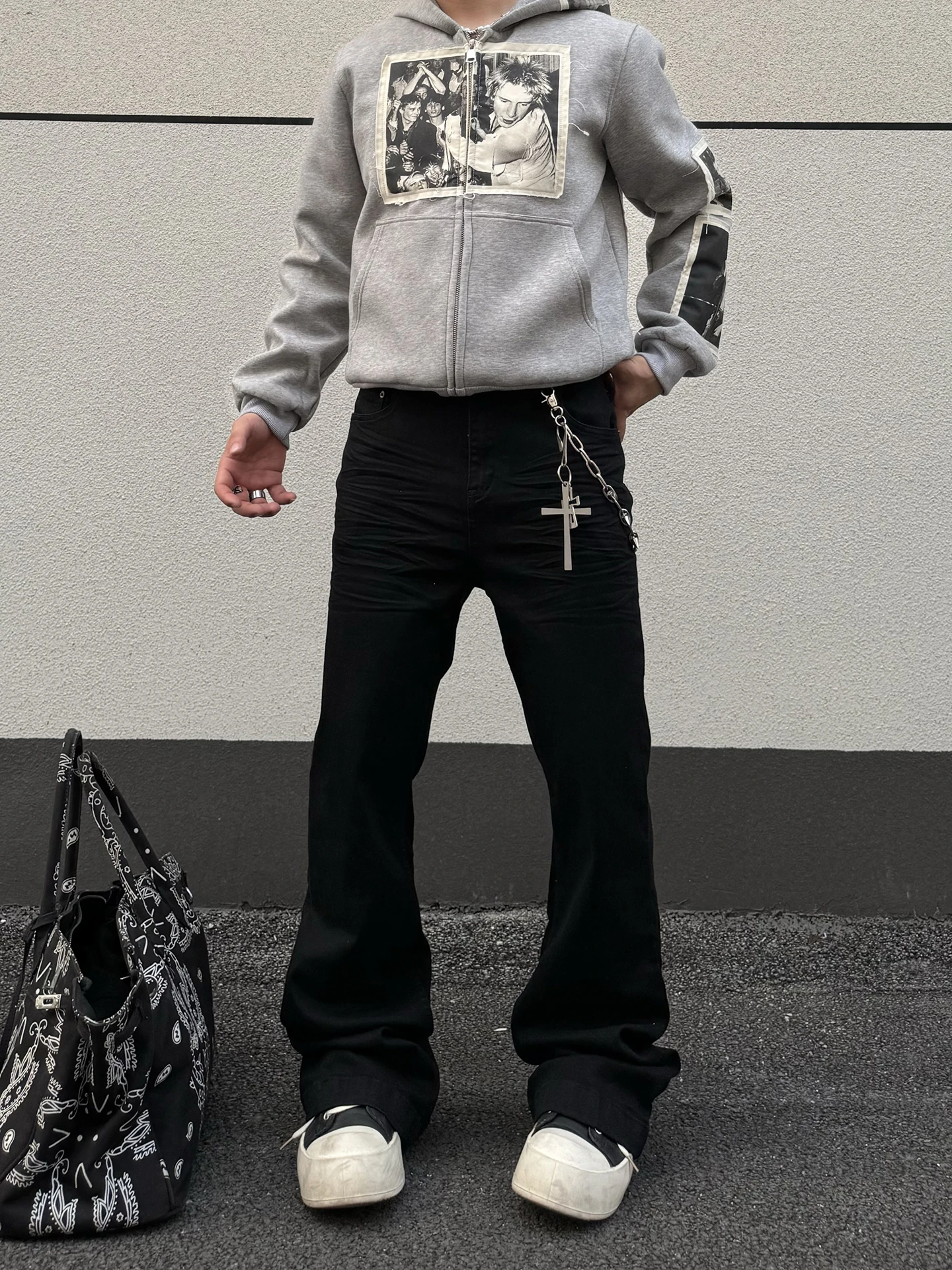 Casual Bla Pleated Bell Bot Jeans Men Women Slimming High Street Cleanfit Long Trousers American Sle Cotton Elastic Denim
Casual Bla Pleated Bell Bot Jeans Men Women Slimming High Street Cleanfit Long Trousers American Sle Cotton Elastic Denim