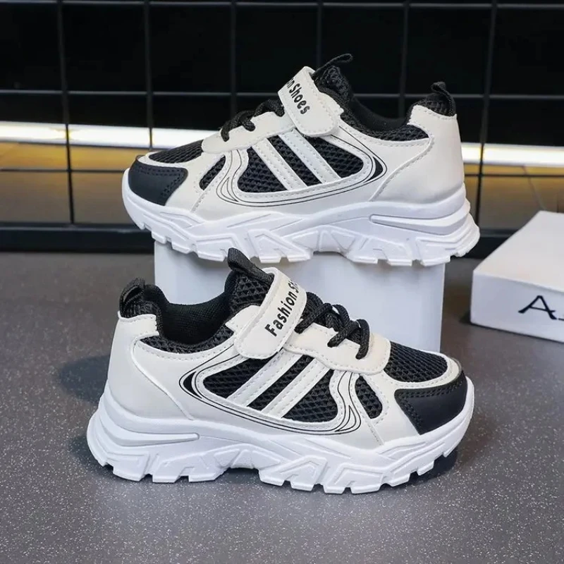 Children's Lightweight Running Shoes for Boys and Girls Non-slip Casual Shoes Kids Non-slip Sports Shoes Fashionable Versatile
Children's Lightweight Running Shoes for Boys and Girls Non-slip Casual Shoes Kids Non-slip Sports Shoes Fashionable Versatile