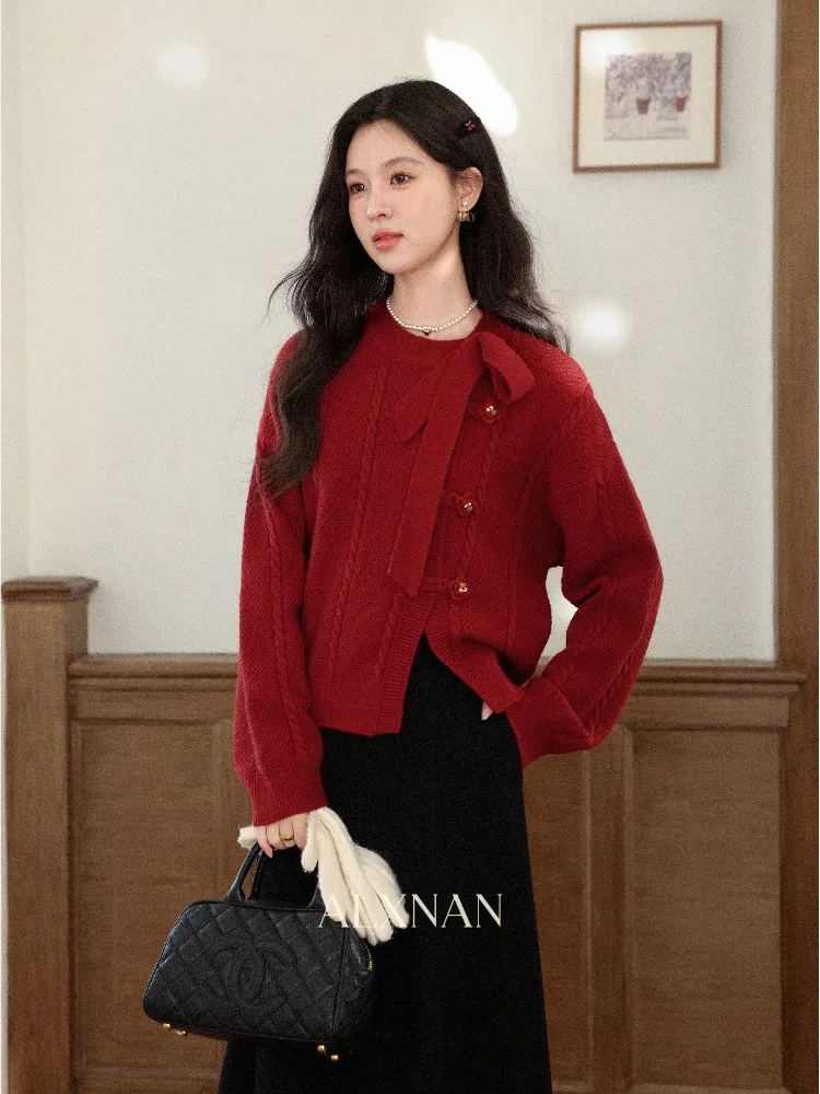 ALXNAN Red Sweater for Women New Autumn Winter Style Irregular Knit Top with Bow 3d Flower Design Loose-fit Pullovers L60737
ALXNAN Red Sweater for Women New Autumn Winter Style Irregular Knit Top with Bow 3d Flower Design Loose-fit Pullovers L60737