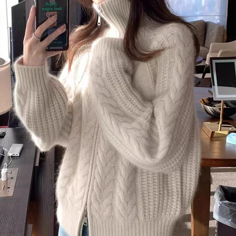 Women's Pure Wool Cardigan High Collar Double Zipper Loose Knitted Thick Warm Soft Autumn/Winter New Fashion Versatile Coat 
Women's Pure Wool Cardigan High Collar Double Zipper Loose Knitted Thick Warm Soft Autumn/Winter New Fashion Versatile Coat