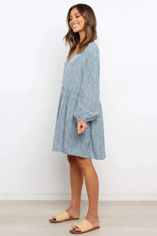 2023 Europe and America Cross-border Spring New V-neck Long-sleeved Loose Pleated Print Dress Maxi Dresses for Women
2023 Europe and America Cross-border Spring New V-neck Long-sleeved Loose Pleated Print Dress Maxi Dresses for Women