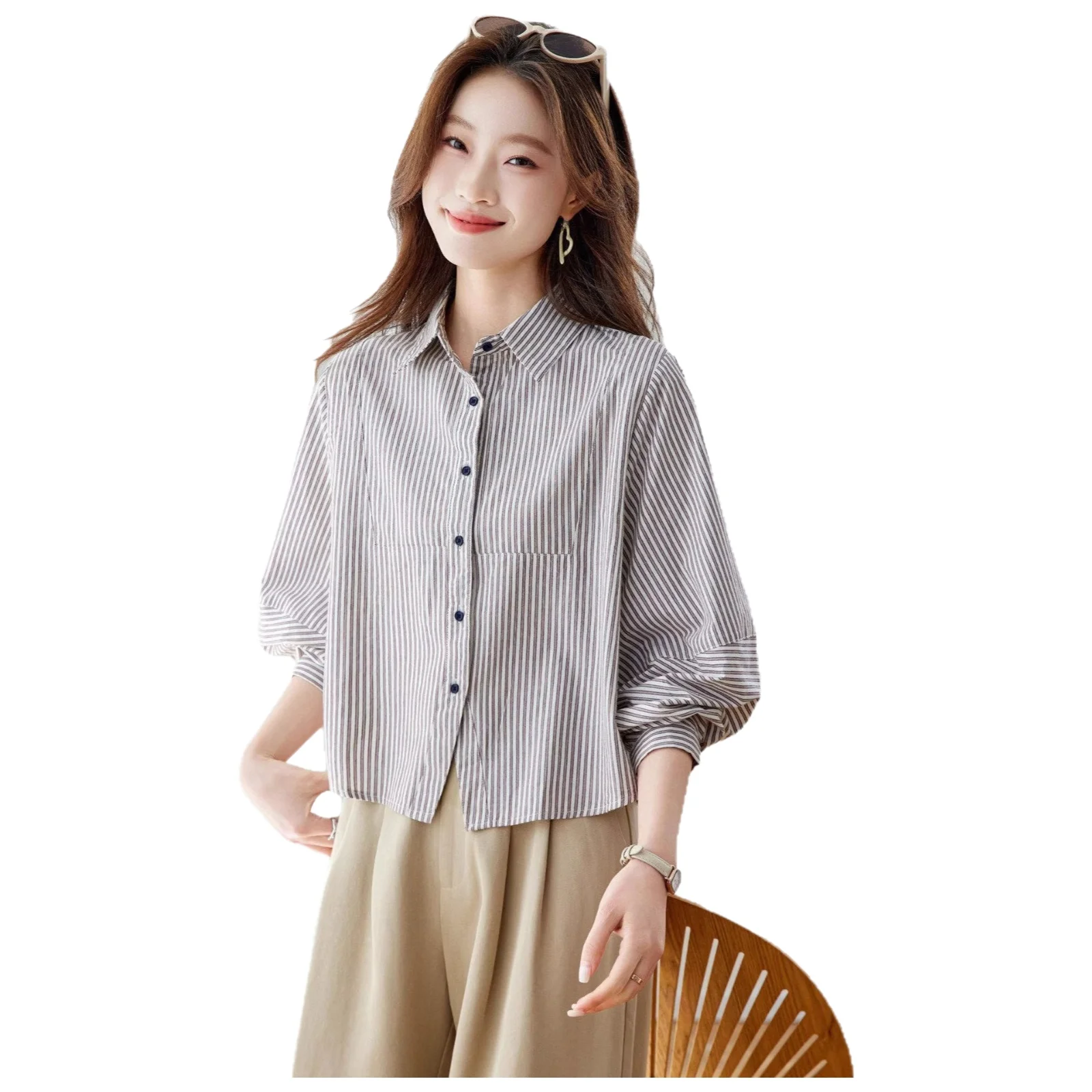 Fashionable Blue Striped Women's Long Sleeve Shirt Spring 2026 New Lightweight Luxury Short Shirt Super Stylish Cotton Blend
Fashionable Blue Striped Women's Long Sleeve Shirt Spring 2026 New Lightweight Luxury Short Shirt Super Stylish Cotton Blend