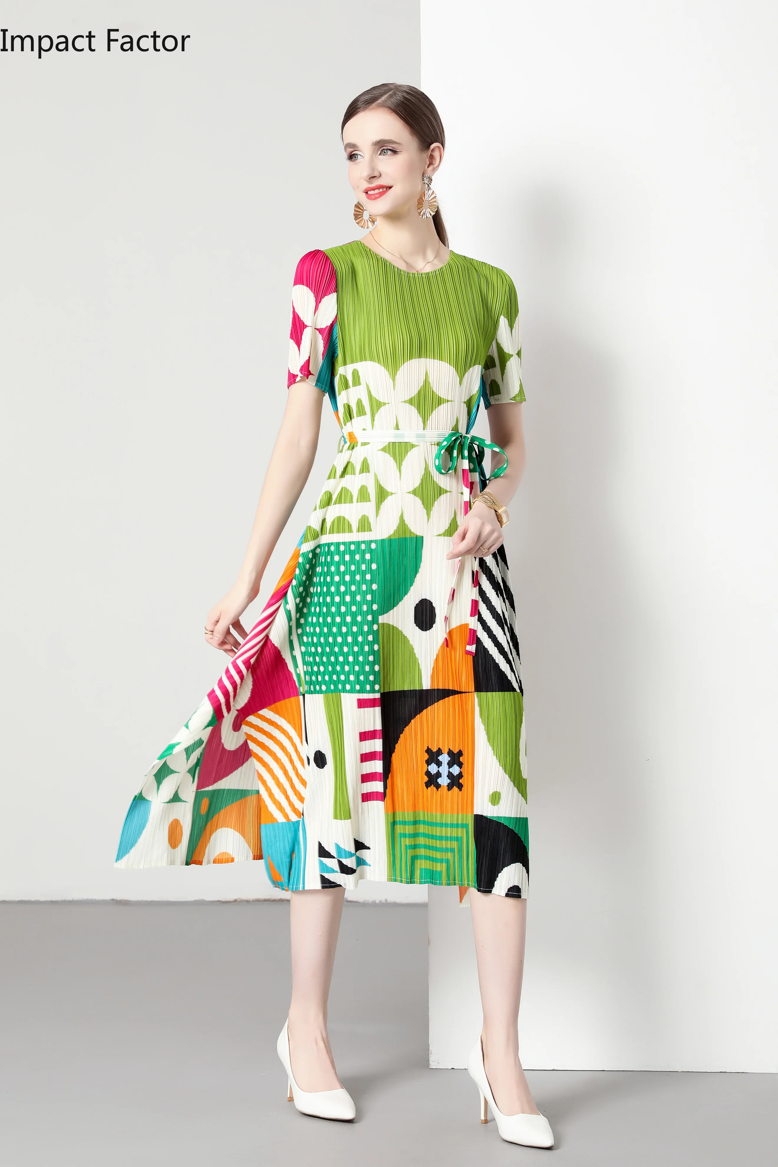 High End Three House Plaid Printed Dress 2024 Summer New Round Neck Contrast Long Sleeved Loose and Elegant Women's Clothing
High End Three House Plaid Printed Dress 2024 Summer New Round Neck Contrast Long Sleeved Loose and Elegant Women's Clothing