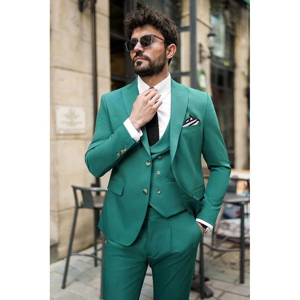 Высококачественный повседневный костюм из трех предметов для мужчин, модный западный стиль, сезон весны и осени, однотонный полный комплект одежды популярного бренда
Высококачественный повседневный костюм из трех предметов для мужчин, модный западный стиль, сезон весны и осени, однотонный полный комплект одежды популярного бренда