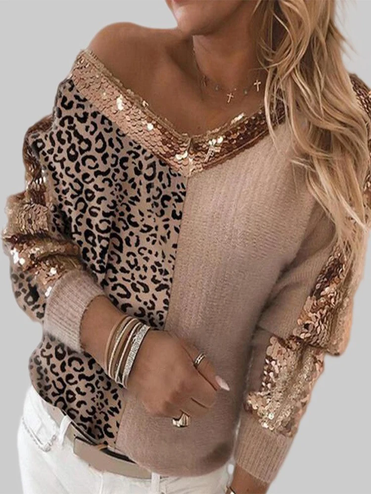 Women's V Neck Sequin Stitching Leopard Print Pullover Long Sleeve Casual Sweater Temperament Top
Women's V Neck Sequin Stitching Leopard Print Pullover Long Sleeve Casual Sweater Temperament Top
