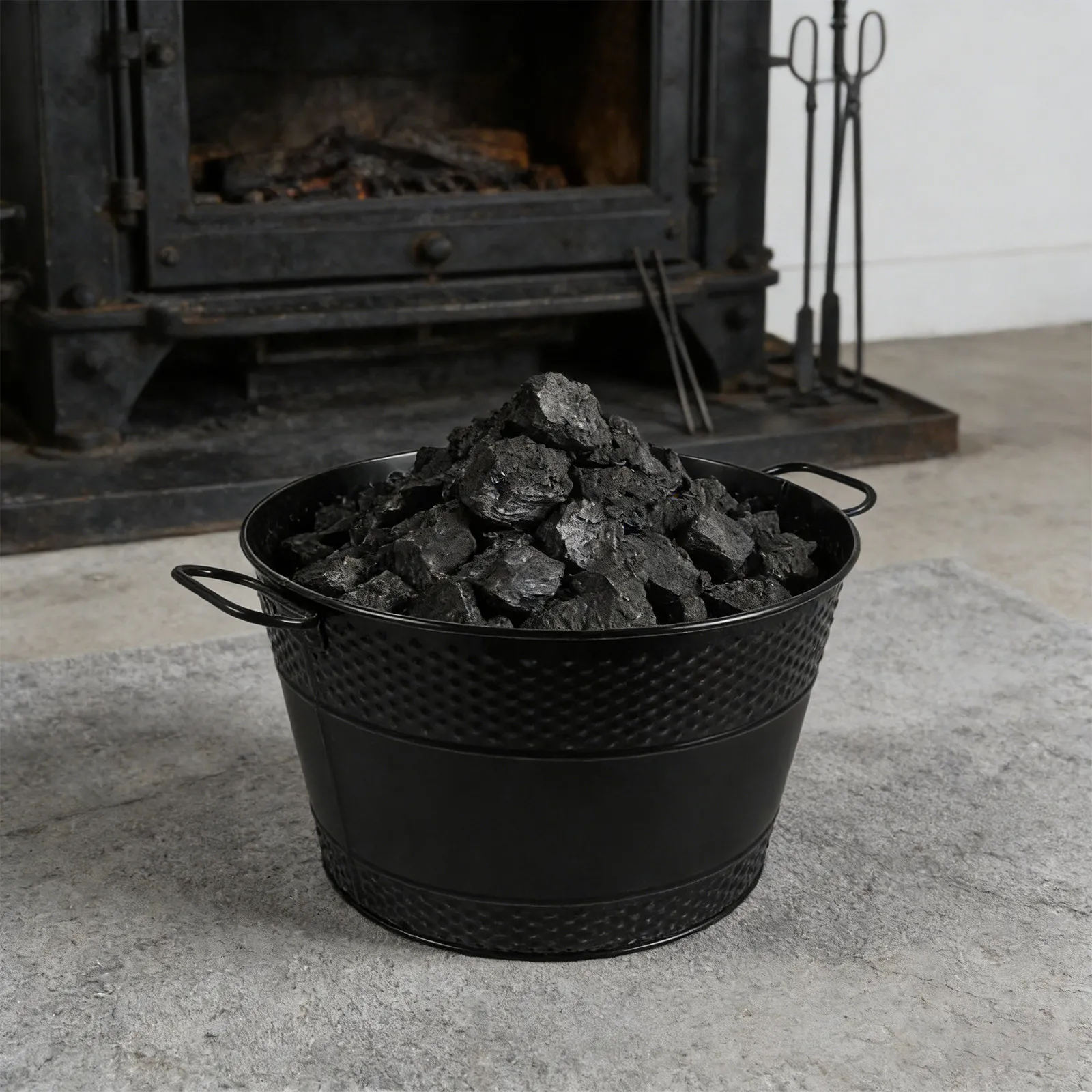 Black Metal Firewood Bin Charcoal Storage Container 13 Inch Retro Handle Indoor Fireplace Log Bucket Coal Storage Bucket Wood
Black Metal Firewood Bin Charcoal Storage Container 13 Inch Retro Handle Indoor Fireplace Log Bucket Coal Storage Bucket Wood