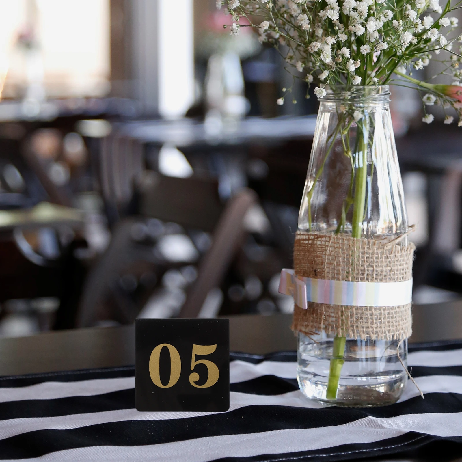 10pcs Table Numbers Acrylic Table Numbers Sign Double Sided Printing Banquet Decor Wedding Party Supplies Seating Signs
10pcs Table Numbers Acrylic Table Numbers Sign Double Sided Printing Banquet Decor Wedding Party Supplies Seating Signs