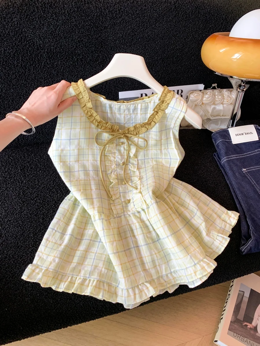Yellow Plaid Sleeveless Shirt Women's Summer New Sweet Style Button Knot Lace round Neck Top Skin-friendly Breathable
Yellow Plaid Sleeveless Shirt Women's Summer New Sweet Style Button Knot Lace round Neck Top Skin-friendly Breathable