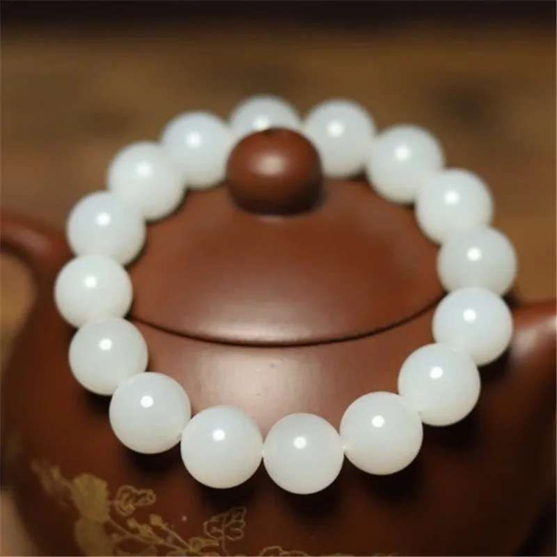 High-Quality Natural Hetian White Jade Men and Women, Lake Green Round Beads Buddha Bead Bracelet
High-Quality Natural Hetian White Jade Men and Women, Lake Green Round Beads Buddha Bead Bracelet