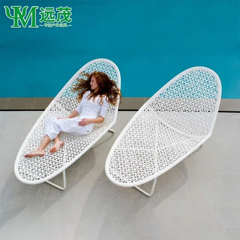 Outdoor single hand-woven white outdoor dual-purpose backrest beach chair waterproof and sunscreen
Outdoor single hand-woven white outdoor dual-purpose backrest beach chair waterproof and sunscreen
