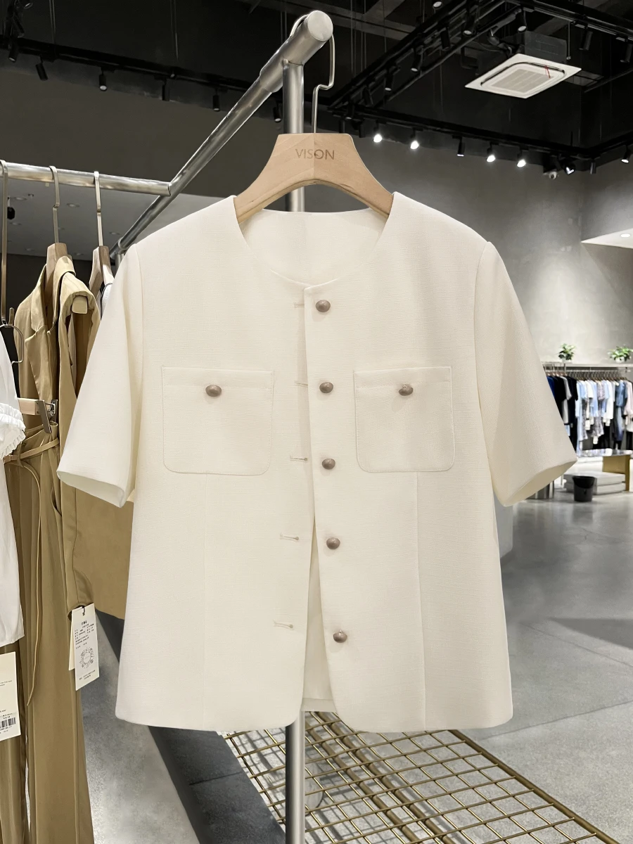Slim Fit Korean Style Light Luxury Women's Jacket in Beige Color Versatile Short Sleeve Button up Casual Workwear
Slim Fit Korean Style Light Luxury Women's Jacket in Beige Color Versatile Short Sleeve Button up Casual Workwear