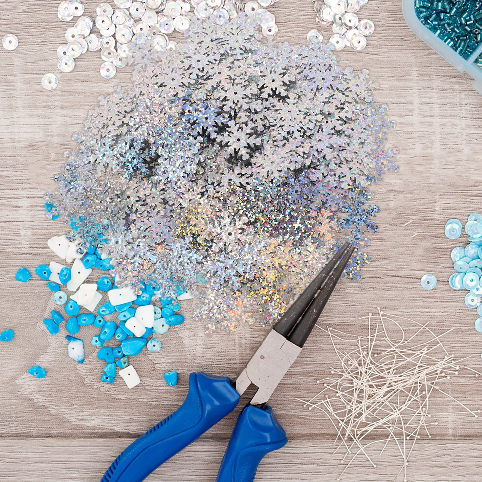 30g Iridescent Snowflake Sequins Sparkling DIY Craft Supplies Christmas Holiday Decorations Glitter Confetti Winter Earrings
30g Iridescent Snowflake Sequins Sparkling DIY Craft Supplies Christmas Holiday Decorations Glitter Confetti Winter Earrings