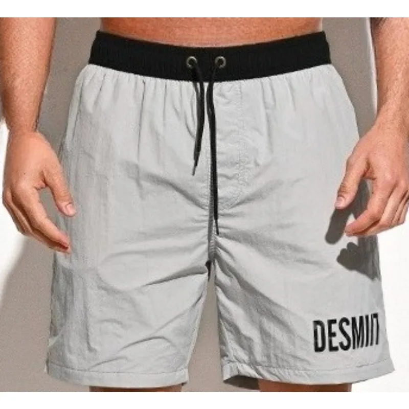 New wholesale, men's loose swimming trunks anti-embarrassment beach shorts beach pants fitness training 4-point pants (B4114)
New wholesale, men's loose swimming trunks anti-embarrassment beach shorts beach pants fitness training 4-point pants (B4114)