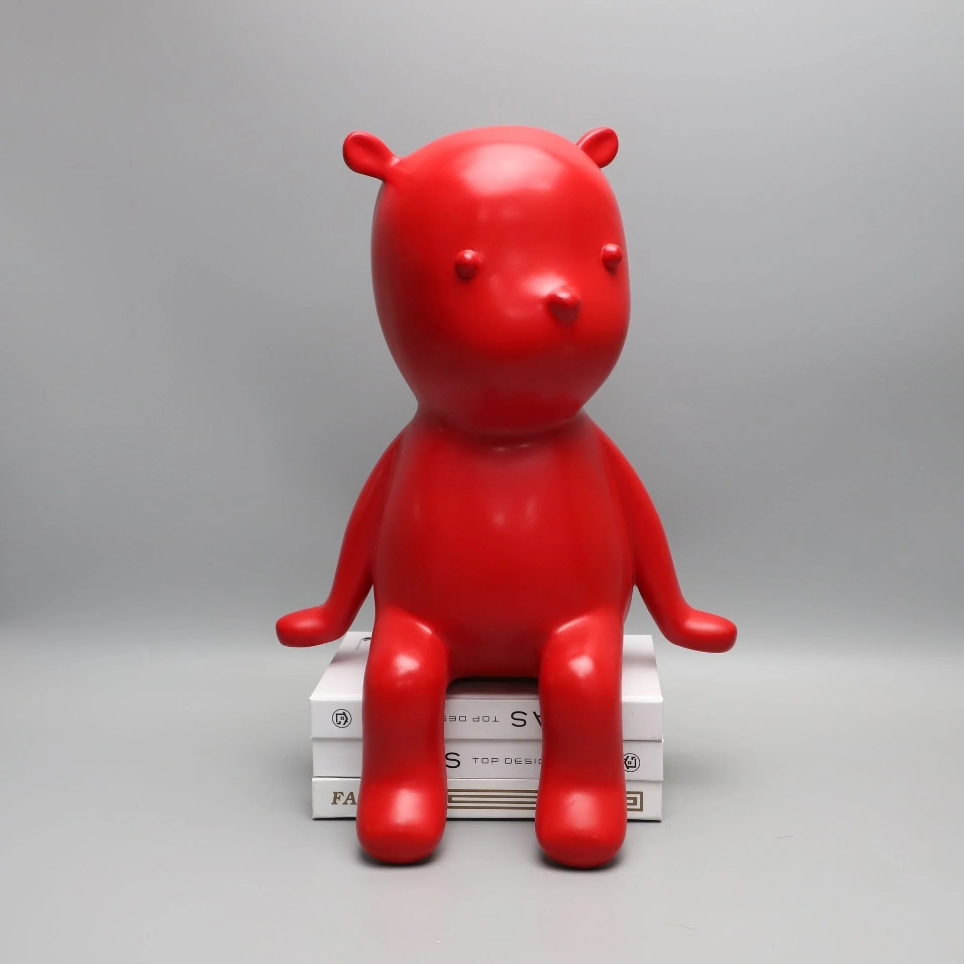 Chinese style simple resin Red Wing bear decoration model room home cloakroom sales department soft decoration
Chinese style simple resin Red Wing bear decoration model room home cloakroom sales department soft decoration