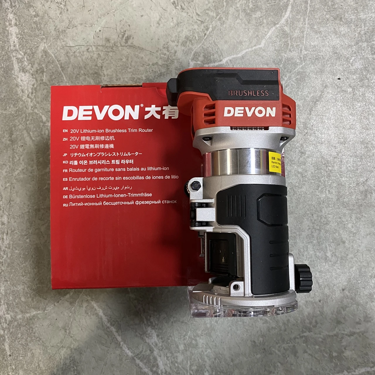DEVON 1328-LI-20 lithium battery edge trimming machine woodworking electric wood milling small carving machine gong machine
DEVON 1328-LI-20 lithium battery edge trimming machine woodworking electric wood milling small carving machine gong machine