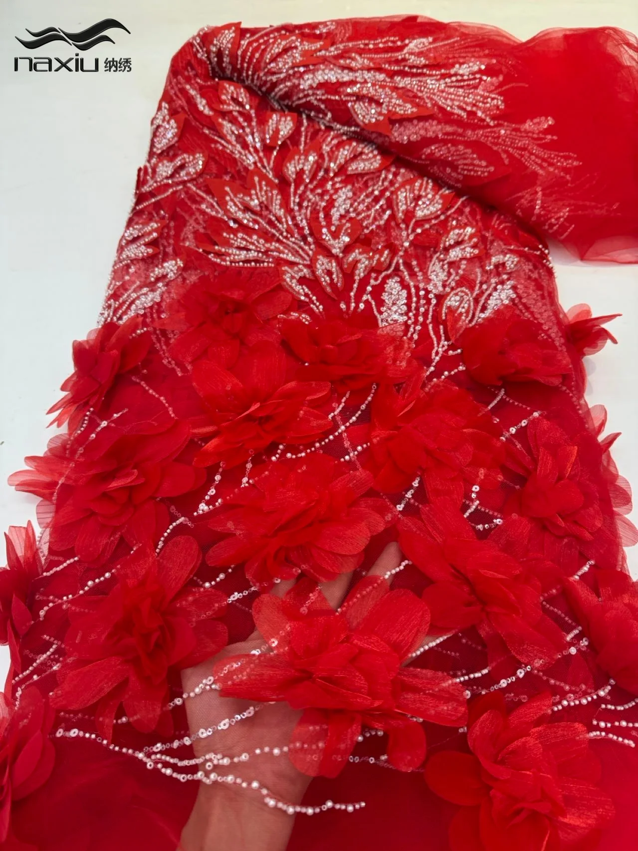 Madison Luxury African 3D Flower Sequins Lace Fabric 5 Yards Lace Beads Lace Fabric Embroidered Nigeria Fabric for Wedding Dress
Madison Luxury African 3D Flower Sequins Lace Fabric 5 Yards Lace Beads Lace Fabric Embroidered Nigeria Fabric for Wedding Dress