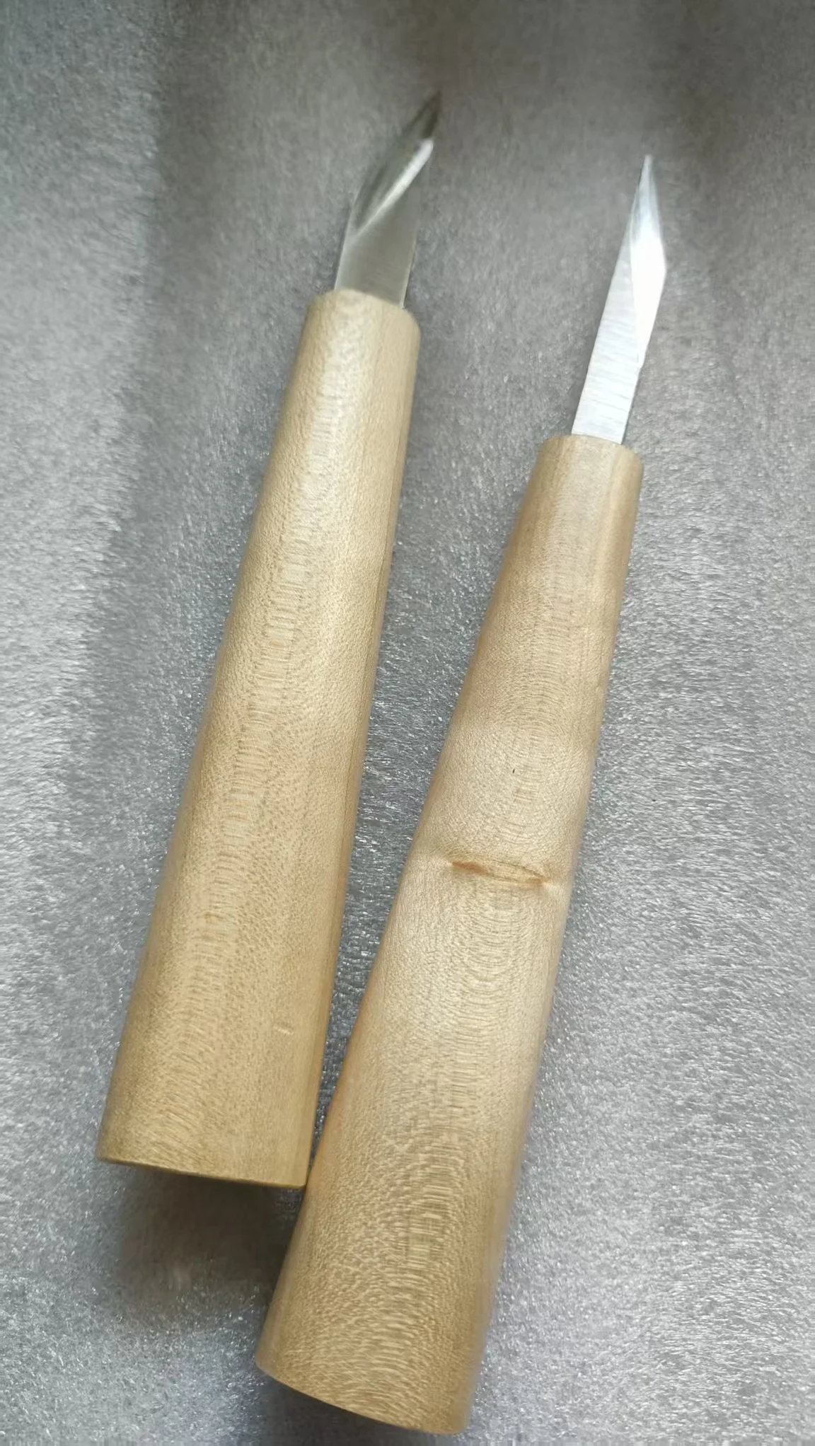 2 PCs Sharp Violin Repair Knives with Cut Width 8mm and 12mm
2 PCs Sharp Violin Repair Knives with Cut Width 8mm and 12mm