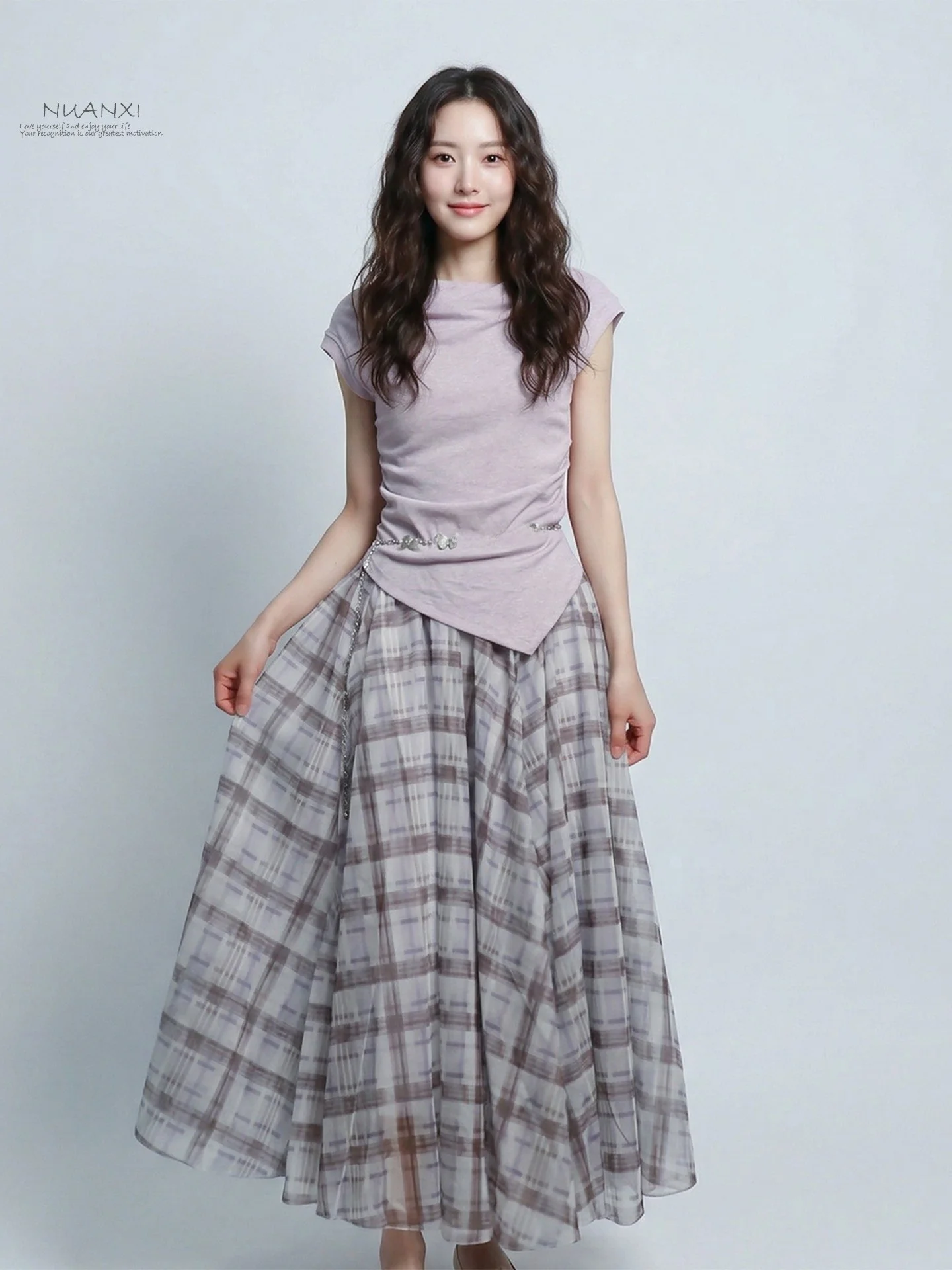 Warm Nuanxi 2026 Design Sense Asymmetrical Plaid Halter Neck Dress Women Summer Korean Style Two-Piece Set High Waist Skirt
Warm Nuanxi 2026 Design Sense Asymmetrical Plaid Halter Neck Dress Women Summer Korean Style Two-Piece Set High Waist Skirt