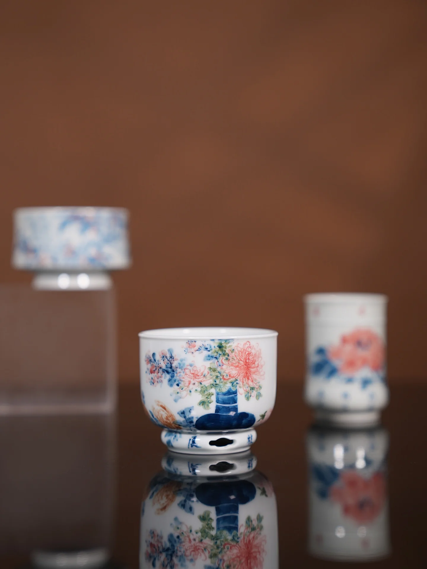 Iman Tea Life Hand-Painted Blue And White Floral Ceramic Cup Chinese Style Floral Pattern Office Use Pu'er Tea Set Gift Box
Iman Tea Life Hand-Painted Blue And White Floral Ceramic Cup Chinese Style Floral Pattern Office Use Pu'er Tea Set Gift Box