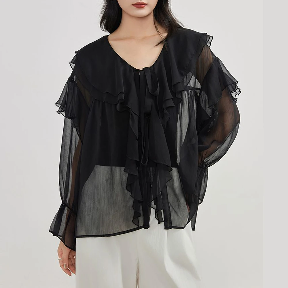 Aike summer temperament gentle design sense V-neck ruffle lace long-sleeved bottoming shirt fashion trend top
Aike summer temperament gentle design sense V-neck ruffle lace long-sleeved bottoming shirt fashion trend top