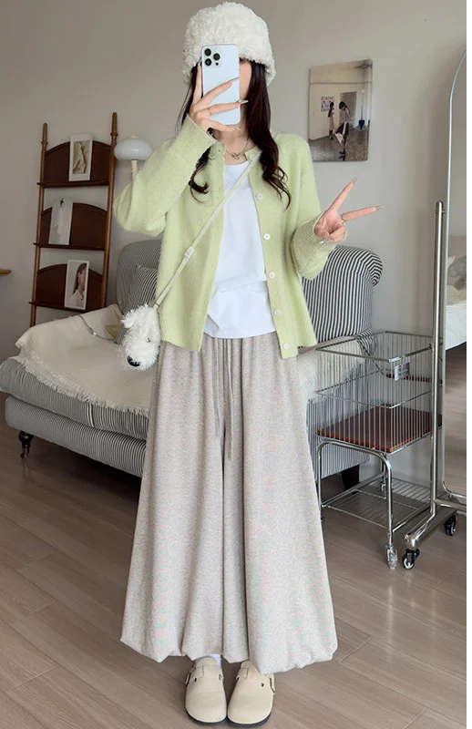 Широкие брюки, длинные женские зимние шерстяные брюки с высокой талией для отдыха, плюшевые теплые брюки с тиснением в скандинавском стиле, мягкие брюки на нежной подкладке
Широкие брюки, длинные женские зимние шерстяные брюки с высокой талией для отдыха, плюшевые теплые брюки с тиснением в скандинавском стиле, мягкие брюки на нежной подкладке