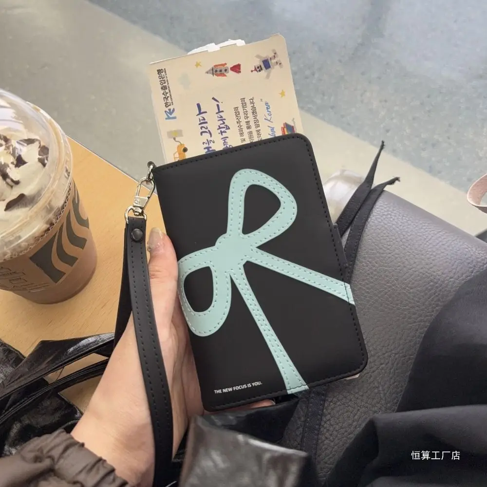 Card Holder PU Bow Passport Bag Cute Passport Cover Passport Clip Purse RFID Anti-theft Certificate Storage Bag
Card Holder PU Bow Passport Bag Cute Passport Cover Passport Clip Purse RFID Anti-theft Certificate Storage Bag