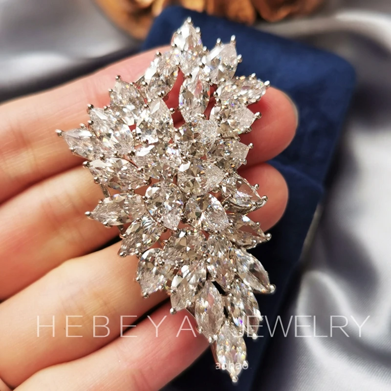Luxury Cubic Zirconia Butterfly Brooch For Lady Elegant Stone Prong Setting Animal Brooch Pin Jewelry Enamel Colorful Stone
Luxury Cubic Zirconia Butterfly Brooch For Lady Elegant Stone Prong Setting Animal Brooch Pin Jewelry Enamel Colorful Stone