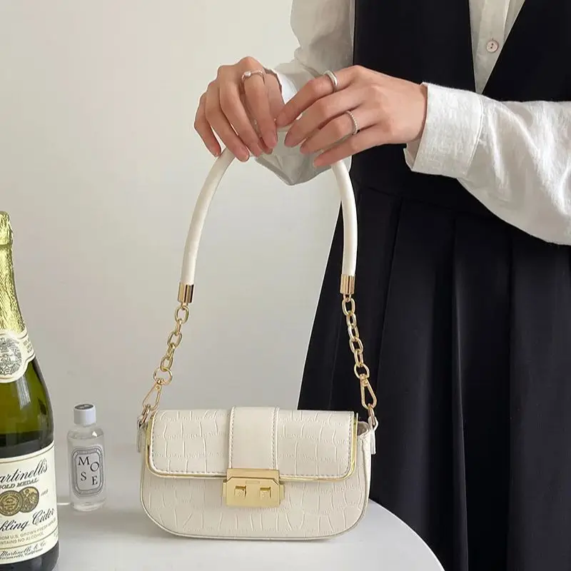 Simple temperament small square bag versatile small bag 2024 new summer texture armpit bag single shoulder crossbody bag
Simple temperament small square bag versatile small bag 2024 new summer texture armpit bag single shoulder crossbody bag