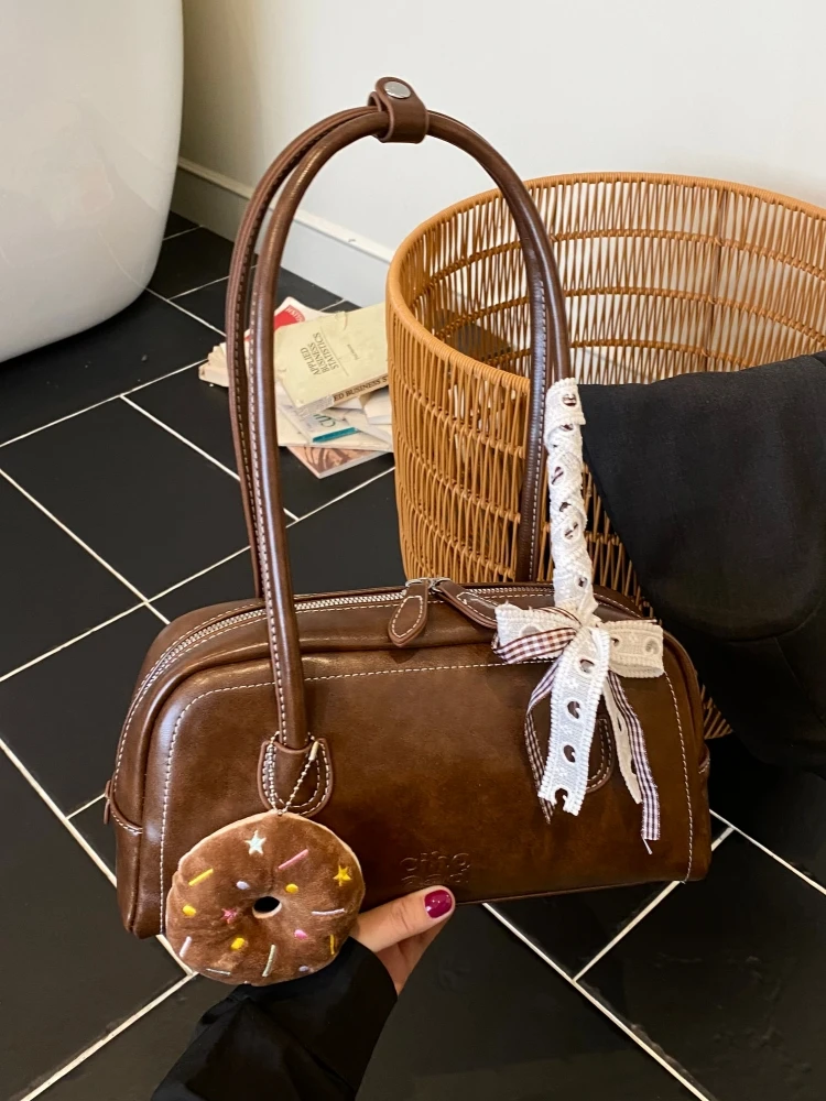 Elegant Versatile Luxury Underarm Bag Women's Fashionable Single Shoulder Handbag Popular Trendy Bag Korean Style Large Size
Elegant Versatile Luxury Underarm Bag Women's Fashionable Single Shoulder Handbag Popular Trendy Bag Korean Style Large Size
