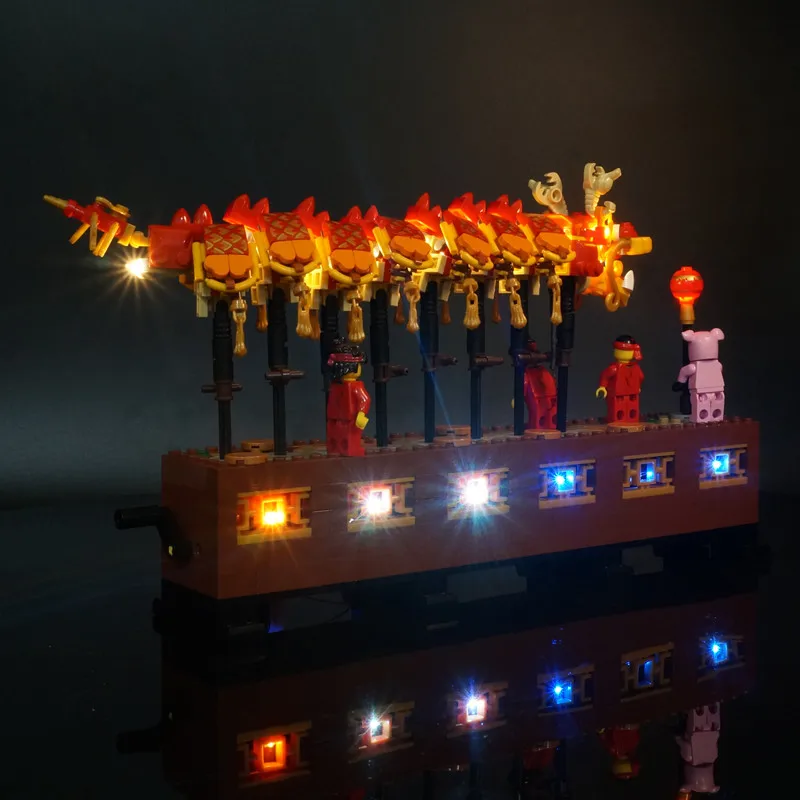 Набор светодиодного освещения подходит для LEGO Dragon Dance 80102 (не включая строительные блоки)
Набор светодиодного освещения подходит для LEGO Dragon Dance 80102 (не включая строительные блоки)