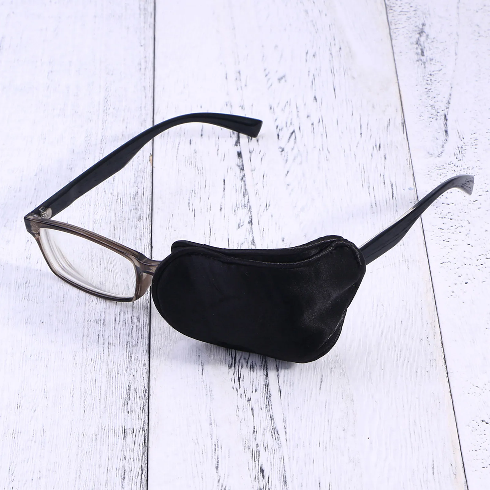 Premium Silk Eye Patch for Adults Use with Glasses Non Scratch Lazy Eye Treatment Amblyopia Strabismus Vision Therapy
Premium Silk Eye Patch for Adults Use with Glasses Non Scratch Lazy Eye Treatment Amblyopia Strabismus Vision Therapy