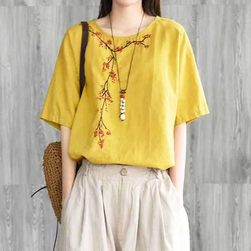Women's Clothing Vintage Embroidery Spliced Round Neck Tops Summer Loose Fashionable Short Sleeve All-match T-shirt for Female
Women's Clothing Vintage Embroidery Spliced Round Neck Tops Summer Loose Fashionable Short Sleeve All-match T-shirt for Female