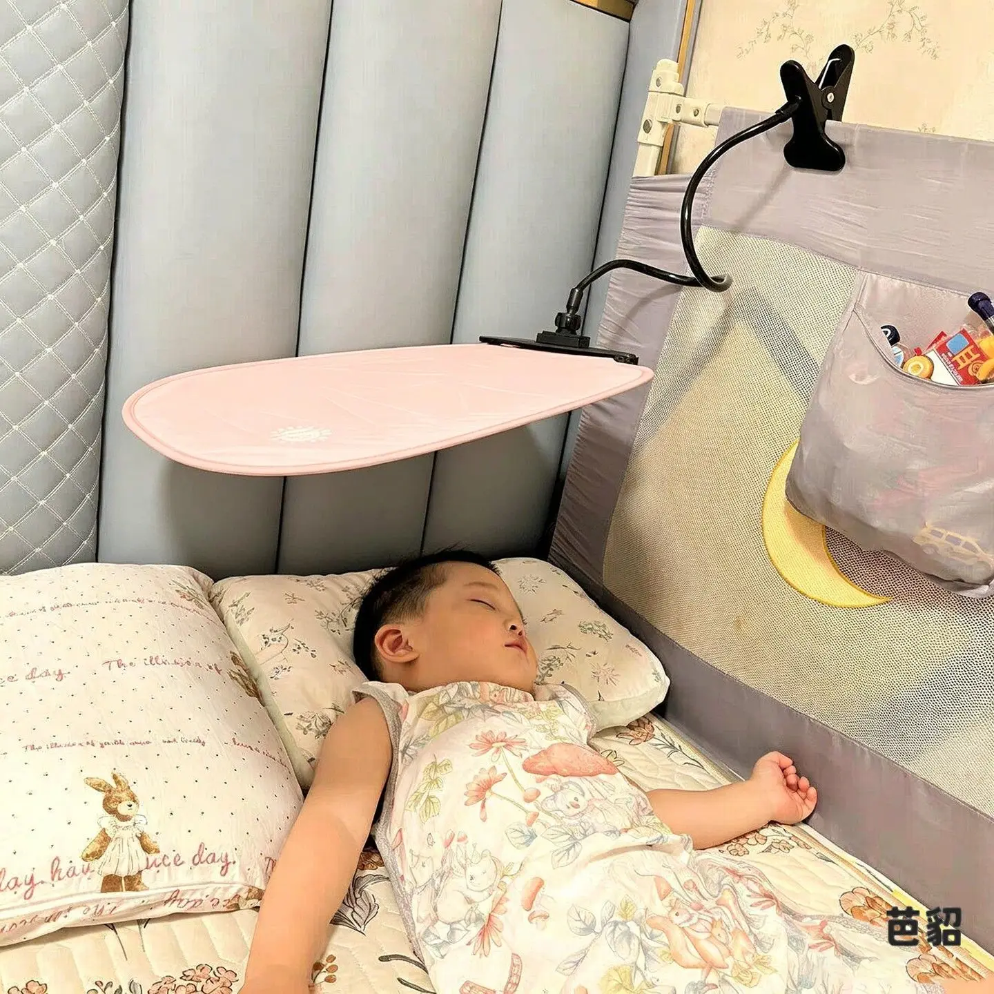 Universal Baby Bed Windshield Air Conditioner Direct Blow Prevention Sleep Aid Adjustable Wind Direction Baby Protection Panel
Universal Baby Bed Windshield Air Conditioner Direct Blow Prevention Sleep Aid Adjustable Wind Direction Baby Protection Panel