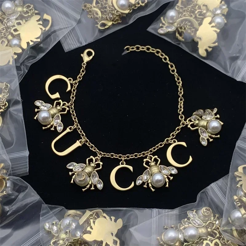 2025 New Brand Selection, Dream Choice: Simple Design and Bracelet Are Perfectly Integrated To Create Dream Accessories
2025 New Brand Selection, Dream Choice: Simple Design and Bracelet Are Perfectly Integrated To Create Dream Accessories