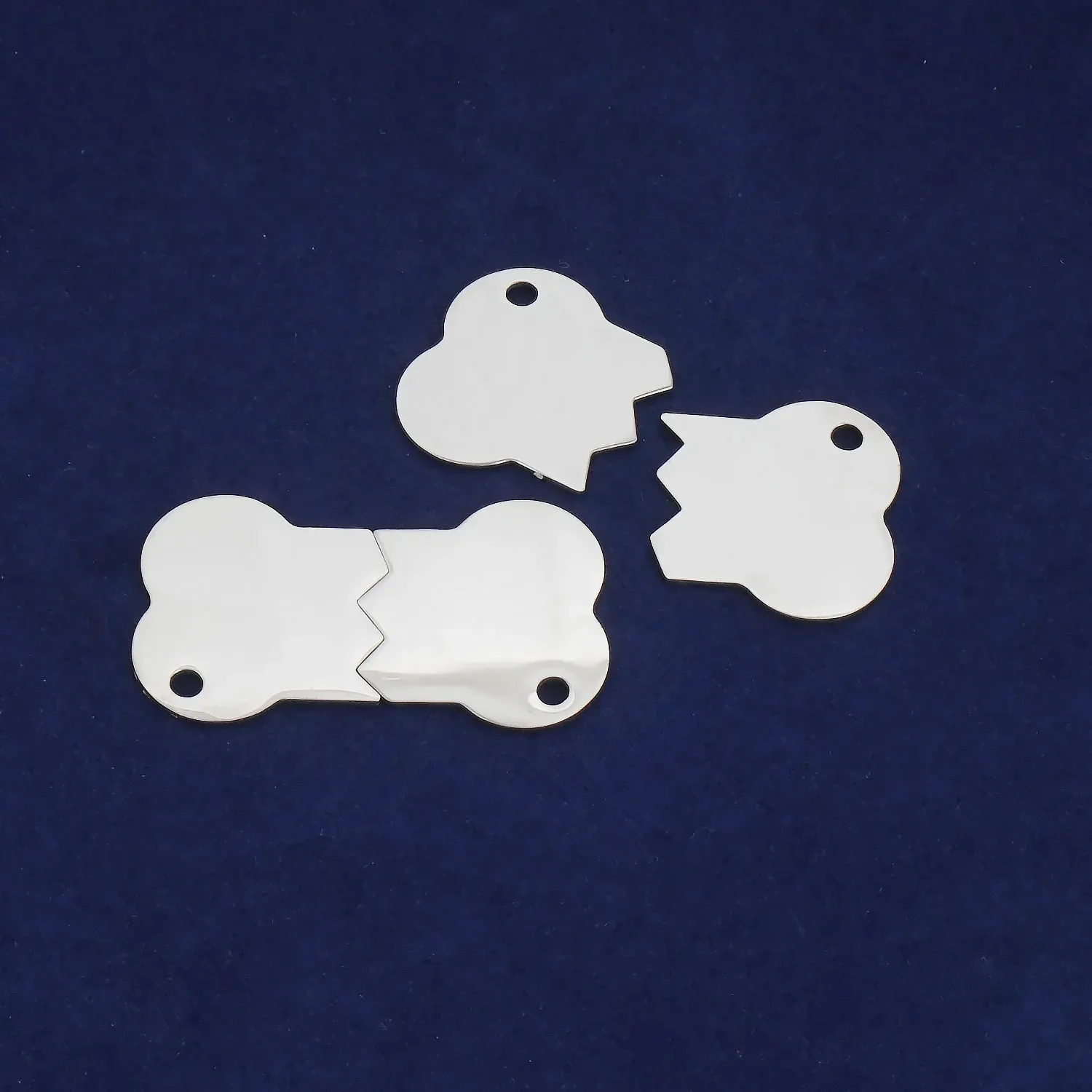 1 3/4*1'' (45*25mm) Stainless Steel Blank,Laser Engrave Blank,Couple Accessory,Pet Pendant,Pet Name Brand,Dog And Cat tag-103975
1 3/4*1'' (45*25mm) Stainless Steel Blank,Laser Engrave Blank,Couple Accessory,Pet Pendant,Pet Name Brand,Dog And Cat tag-103975