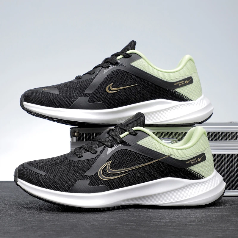 Men's Shoes 2025 New Summer Breathable Mesh Casual Sports Shoes Men's Trendyy Versatile Work Running Shoes
Men's Shoes 2025 New Summer Breathable Mesh Casual Sports Shoes Men's Trendyy Versatile Work Running Shoes