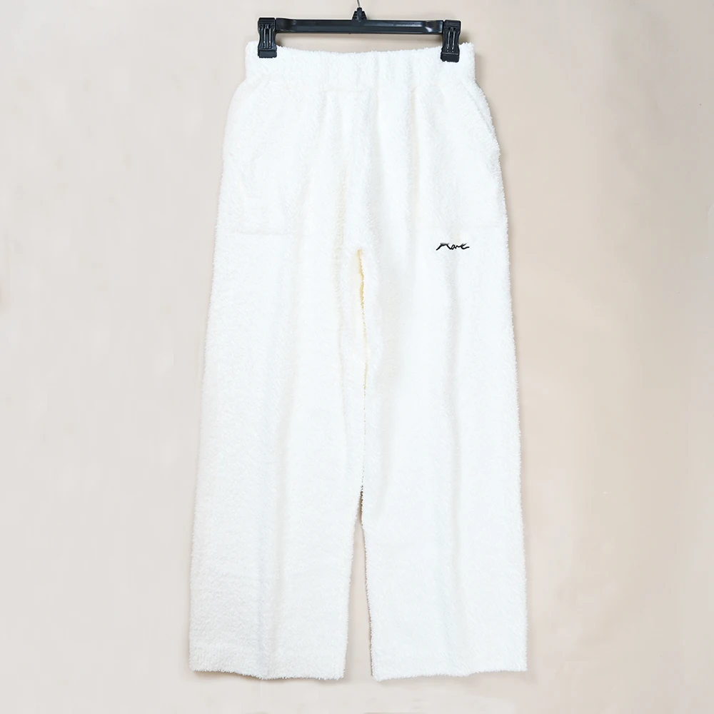 Autumn Winter Ladies Plush Long Pants Elastic Waist Loose Fit Comfortable Warm Casual Trousers Soft And Snug Fleece Lined
Autumn Winter Ladies Plush Long Pants Elastic Waist Loose Fit Comfortable Warm Casual Trousers Soft And Snug Fleece Lined