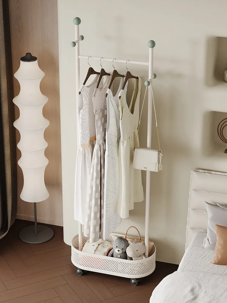 Cream wind hanger bedroom floor multi-function with wheels movable small wrought iron simple household coat rack
Cream wind hanger bedroom floor multi-function with wheels movable small wrought iron simple household coat rack