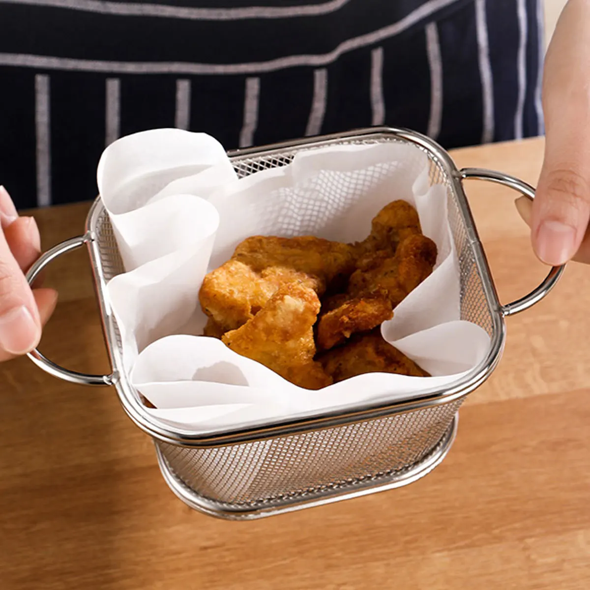 Premium Stainless Steel Snack Basket Dual Handle Design Frying Basket for Fried Foods Oil Filter Colander Cookware Accessory
Premium Stainless Steel Snack Basket Dual Handle Design Frying Basket for Fried Foods Oil Filter Colander Cookware Accessory