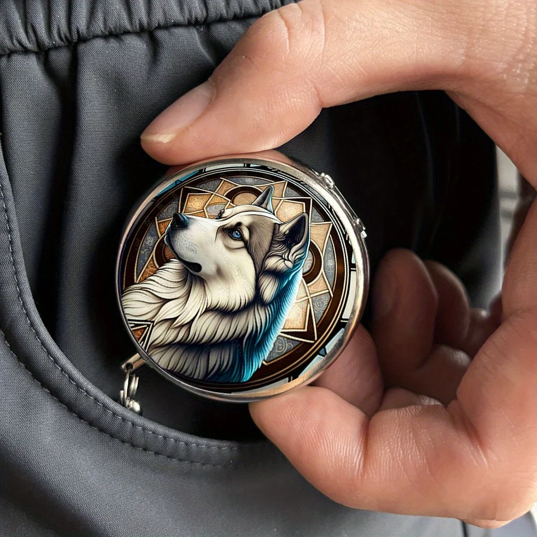 1Pc, Kugou Design Ashtray, Creative Ashtray, Mini Portable Ashtray with Lid, Keychain Stainless Steel Travel Ashtray Storage Box
1Pc, Kugou Design Ashtray, Creative Ashtray, Mini Portable Ashtray with Lid, Keychain Stainless Steel Travel Ashtray Storage Box