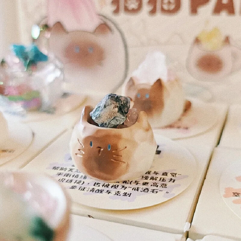 2025 New Cat Pal Crystal Series Blind Box Cute Cartoon Small Animal Doll Model Desktop Handmade Ornament Surprise Blind Box Toy
2025 New Cat Pal Crystal Series Blind Box Cute Cartoon Small Animal Doll Model Desktop Handmade Ornament Surprise Blind Box Toy