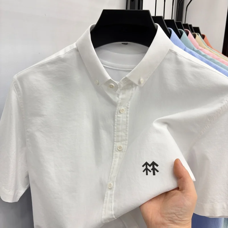 100% cotton short sleeve shirt men's summer new fashion brand badge embossed business casual no iron comfortable breathable top
100% cotton short sleeve shirt men's summer new fashion brand badge embossed business casual no iron comfortable breathable top