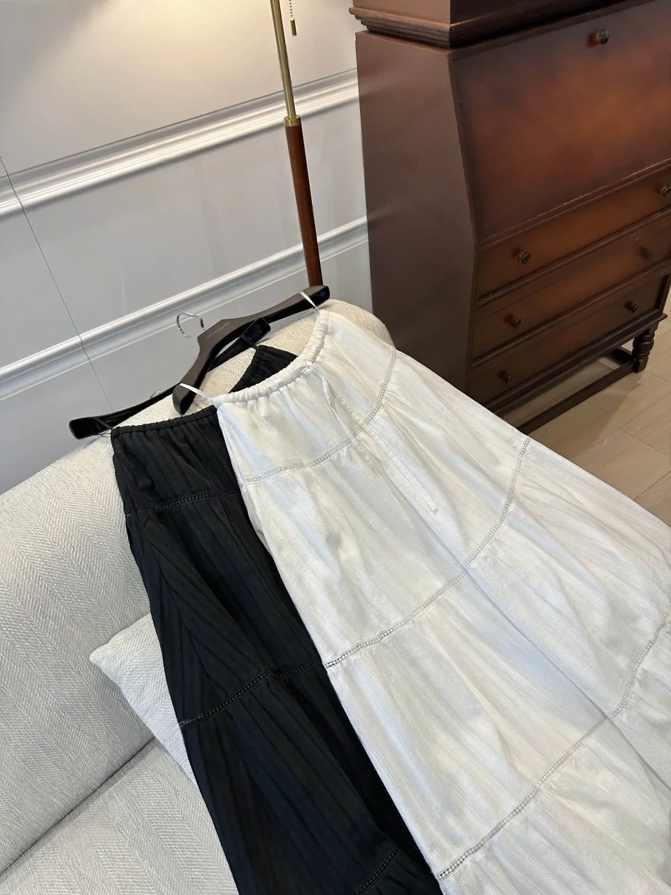 Fanhfan Nanfa Meng Cotton Embroidered Long Skirt Drawstring Loose Fit Holiday Atmosphere Large Skirt Swingy Women's Skirt
Fanhfan Nanfa Meng Cotton Embroidered Long Skirt Drawstring Loose Fit Holiday Atmosphere Large Skirt Swingy Women's Skirt