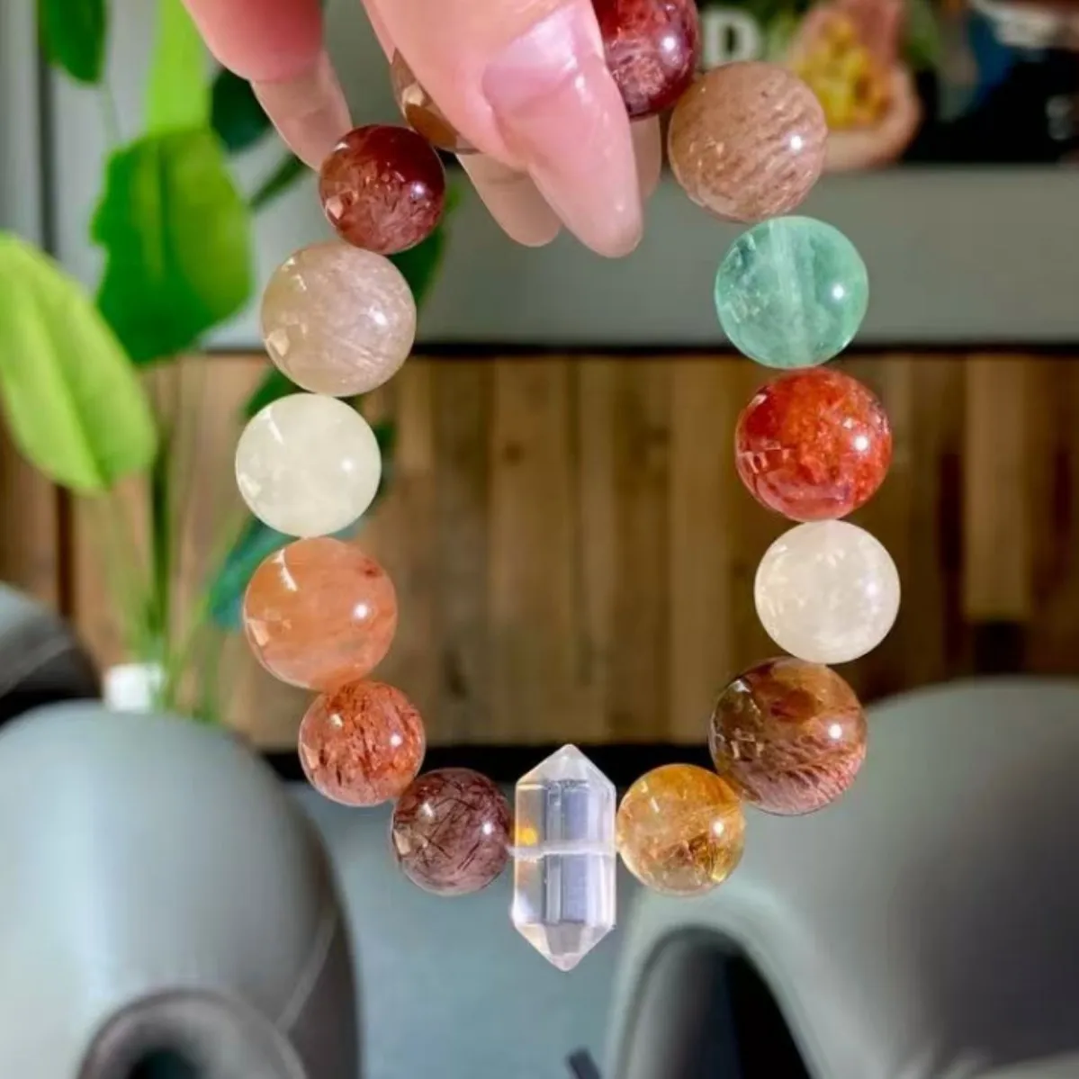 Natural Duobao Crystal Bracelet Amethyst Red Glue Flower Melaleuca Ghost Bracelet Fashion Light Luxury Original Design
Natural Duobao Crystal Bracelet Amethyst Red Glue Flower Melaleuca Ghost Bracelet Fashion Light Luxury Original Design