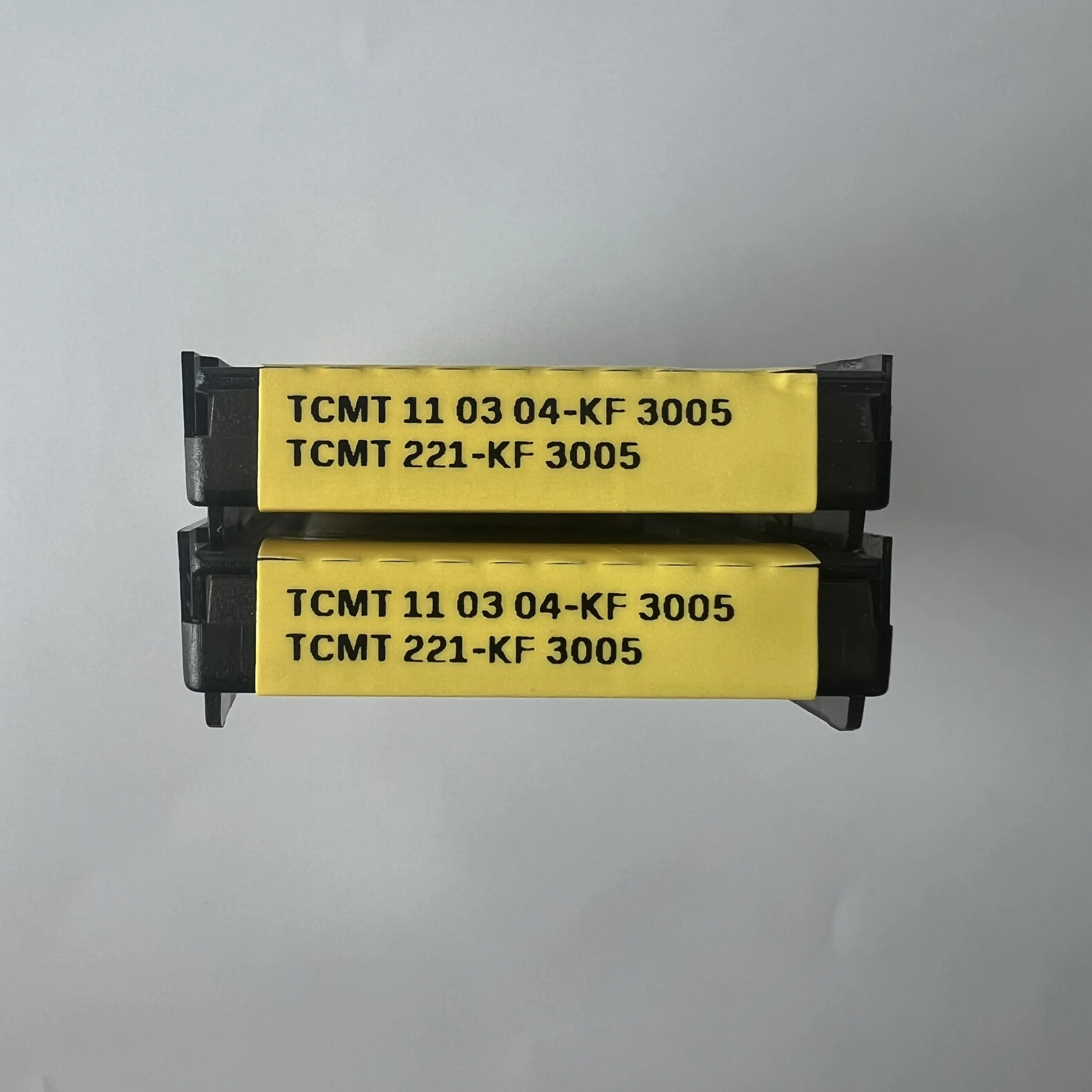CNC lathe tool TCMT110304-KF 3005/TCMT110304-KM 3210/TCMT110304-KM 3215/TCMT110304-KM 3225/TCMT110304-MF 4335/TCMT110304-MM 2025
CNC lathe tool TCMT110304-KF 3005/TCMT110304-KM 3210/TCMT110304-KM 3215/TCMT110304-KM 3225/TCMT110304-MF 4335/TCMT110304-MM 2025