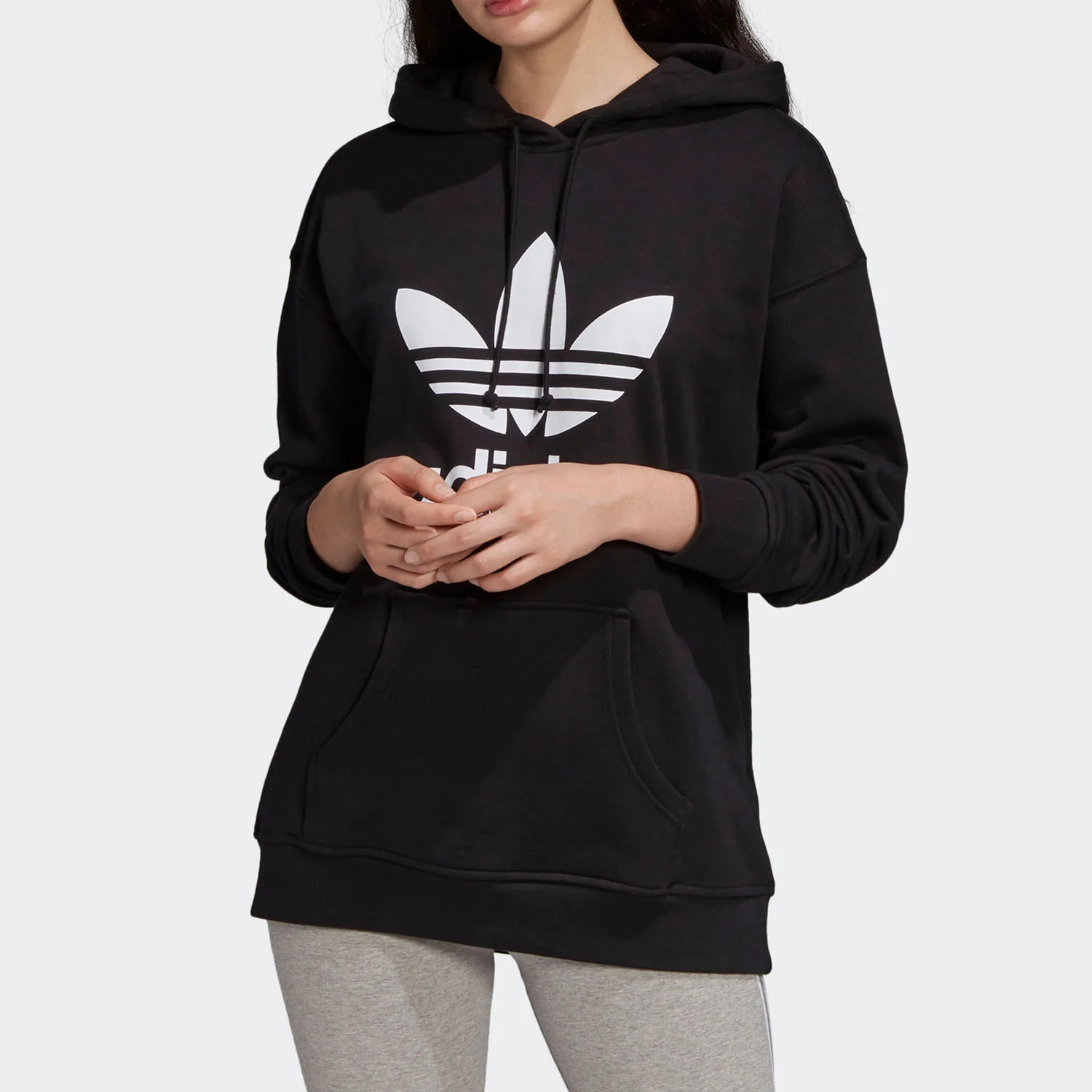 Женская вязаная толстовка с капюшоном Adidas Originals FM3307
Женская вязаная толстовка с капюшоном Adidas Originals FM3307