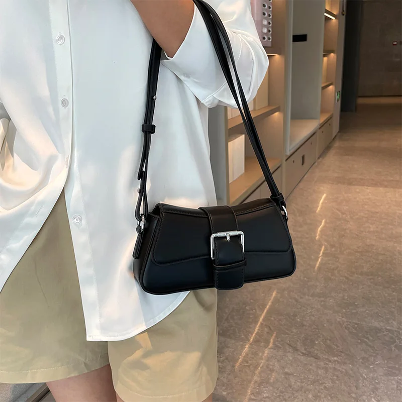 2025 New Women Genuine Leather Crossbody Bag Solid Color Underarm Shoulder Purse Multi-way Adjustable Strap for Daily Use
2025 New Women Genuine Leather Crossbody Bag Solid Color Underarm Shoulder Purse Multi-way Adjustable Strap for Daily Use