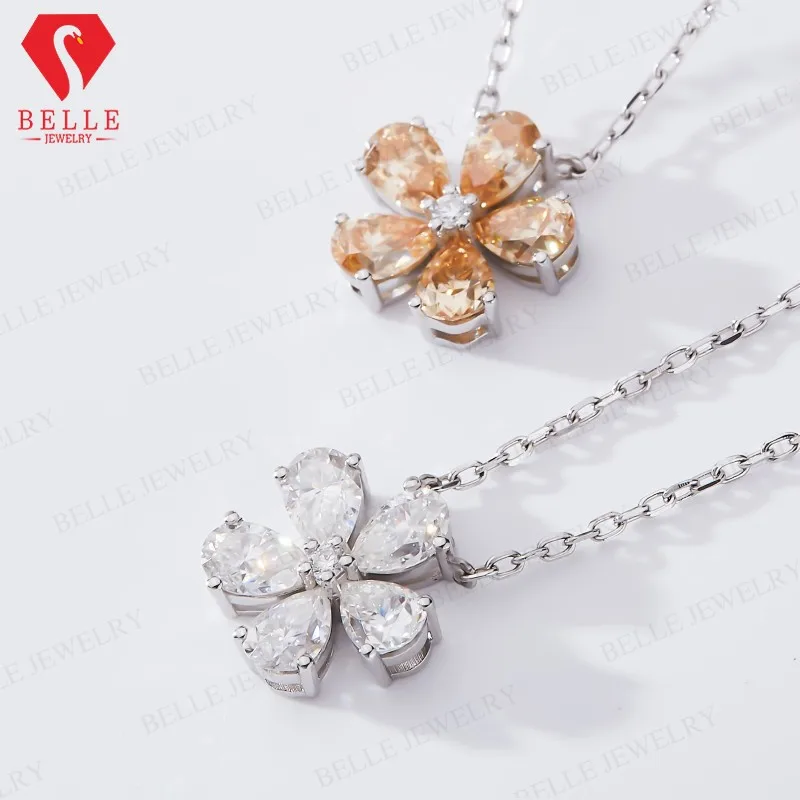 Moissanite Necklace 925 Sterling Silver Five-leaf Flower Pendant Niche Light Luxury Chain Necklace Choker Link for Women Gift
Moissanite Necklace 925 Sterling Silver Five-leaf Flower Pendant Niche Light Luxury Chain Necklace Choker Link for Women Gift