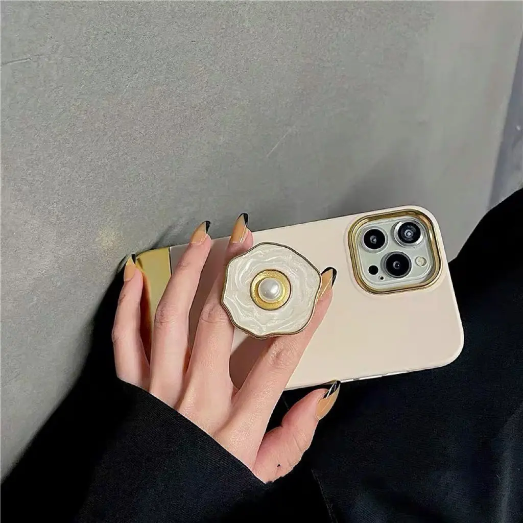 ins iphone12 Temperament small fragrance Cream yellow color iphone14promax phone case iphone11 Pearl stand iphone13
ins iphone12 Temperament small fragrance Cream yellow color iphone14promax phone case iphone11 Pearl stand iphone13